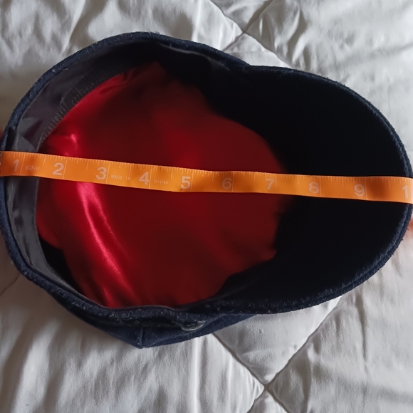 Military inspired hat - Picture 4 of 8